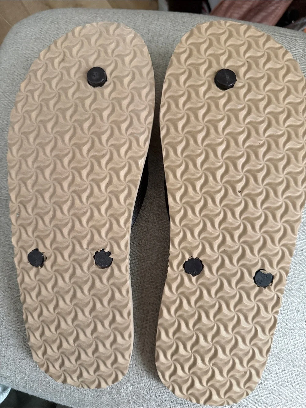 Men's Beige Camo Flip-Flop Sandals with Black Straps
